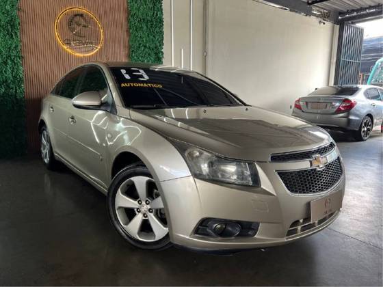 CHEVROLET CRUZE 1.8 LT 16V FLEX 4P AUTOMÁTICO CHEVROLET CRUZE 1.8 LT 16V FLEX 4P AUTOMÁTICO